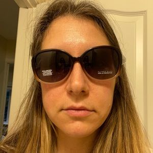 Polarises sunglasses